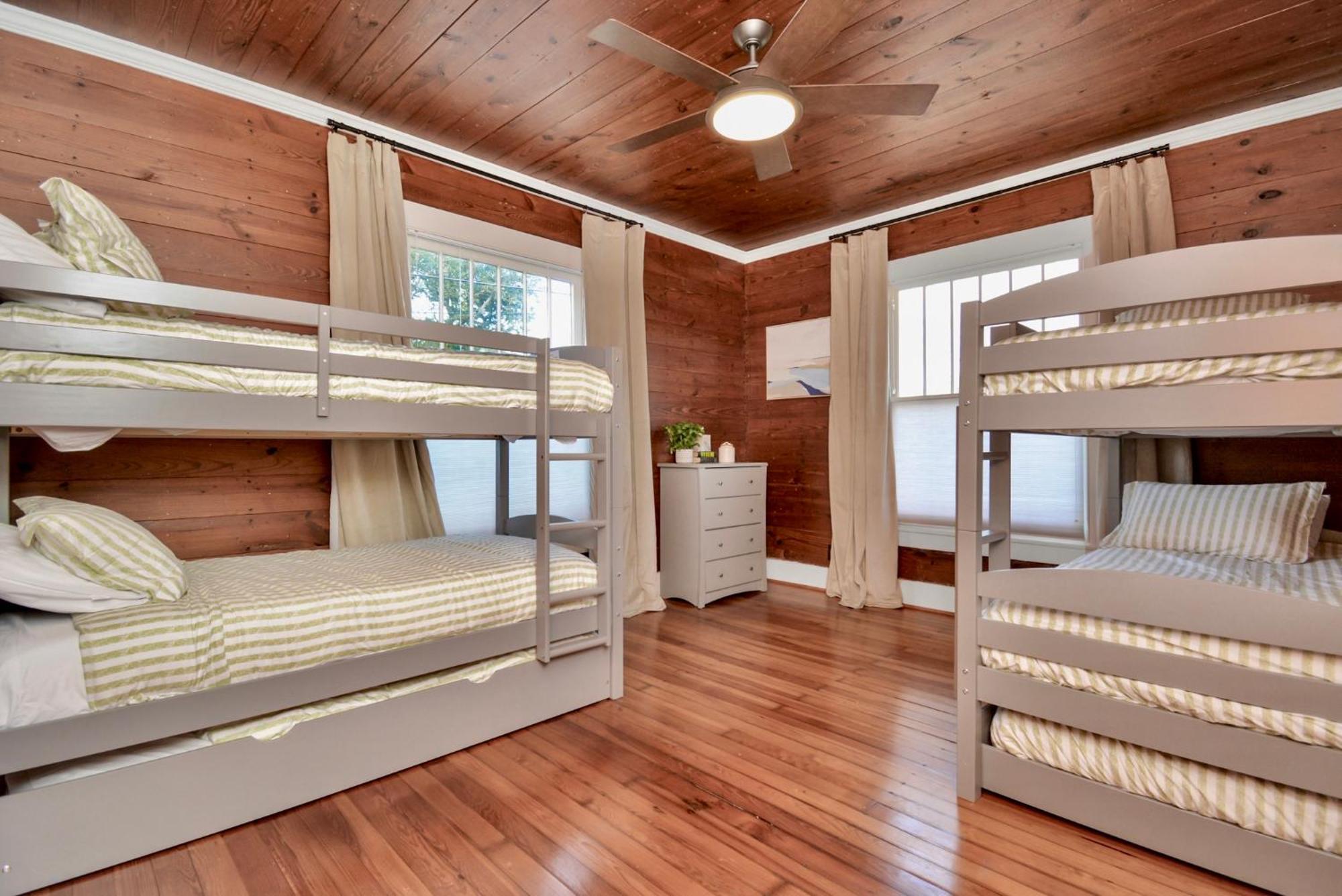 Coastal Craftsman- Walk To & Pleasure Pier- As Seen On 'restoring Galveston' Сasa de vacaciones *